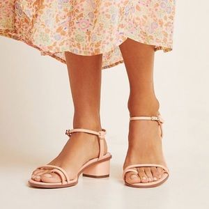Sam Edelman Isle Sandal